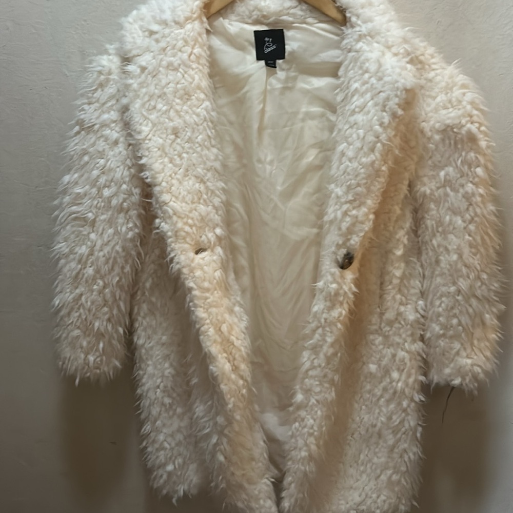 Art Class Girls' Long Cream Faux Fur Jacket Size 8 NWT - Picture 6 of 9